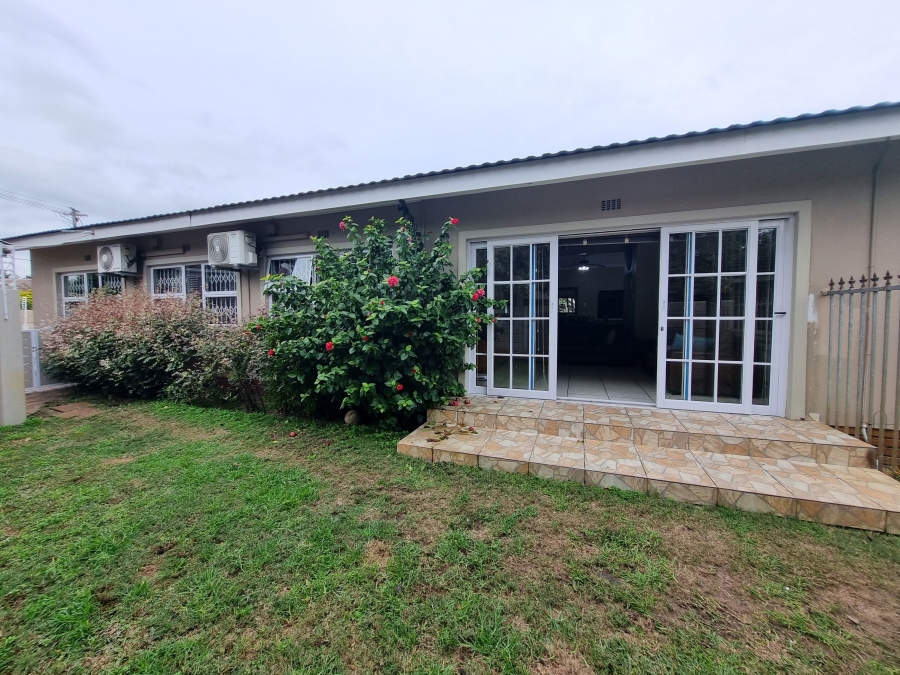 To Let 3 Bedroom Property for Rent in Soneike Western Cape